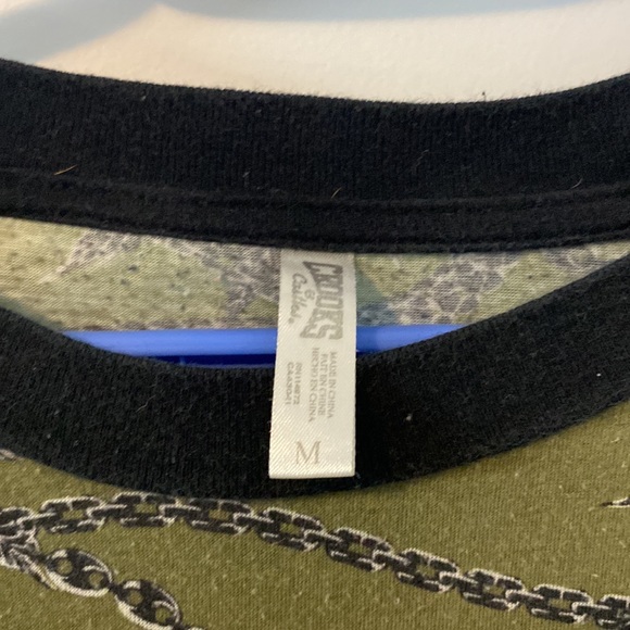 Crooks and castles mid sleeve shirt size m - Picture 2 of 2